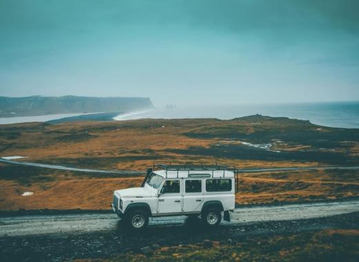 How to Plan a Coastal Trip with a Rented Boat