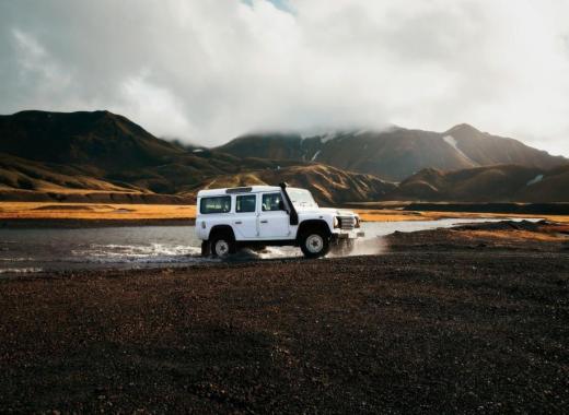 Dockside Pick-Up & Drop-Off